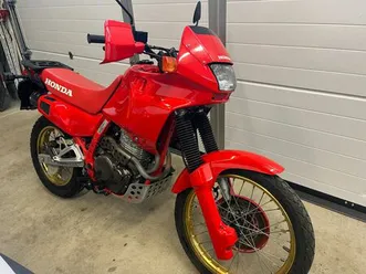 sehr schöne honda nx 650 dominator rd02 mit erst 16000 km