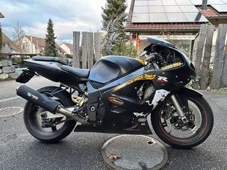 suzuki gsx-r 600 k3
