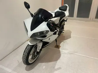 yamaha r1 rn19