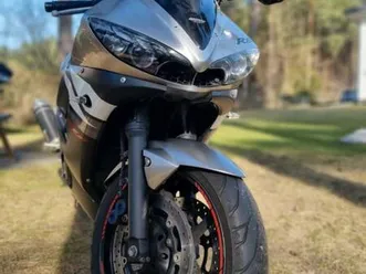 yamaha r6. rj05