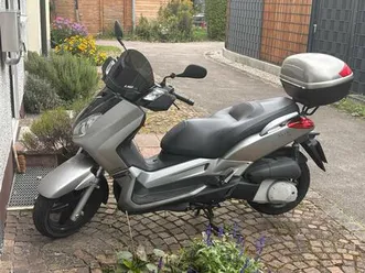 yamaha x-max 250 mit topcase, mit tüv