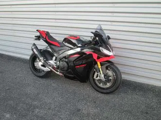 aprilia rsv4