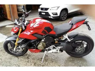 ducati streetfighter v4s