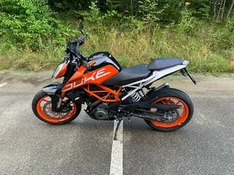 ktm duke 390