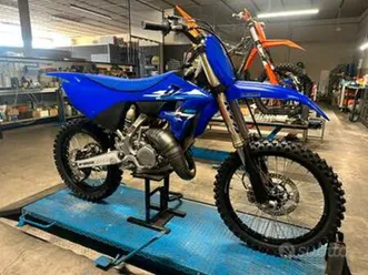 yamaha yz 125 - 2025