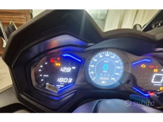 kymco ak 550 premium