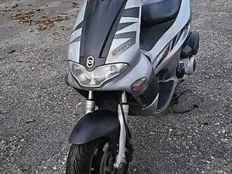gilera runner 200vxr canton lucerne -
