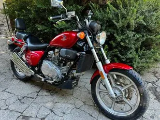 1987 honda vf700c super magna