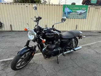 2012 triumph bonneville