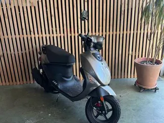 genuine buddy - like new!!!