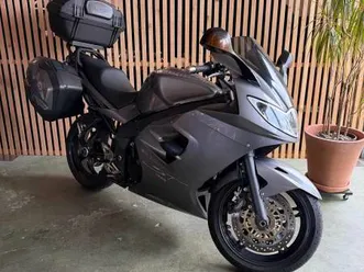 2008 triumph sprint st