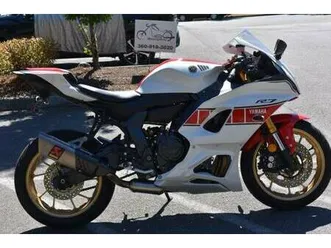 2022 yamaha yzf r-7 world gp 60th anniversary edition