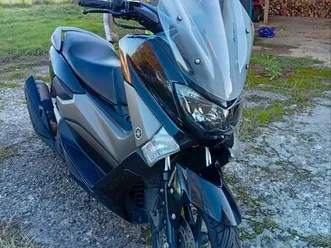 scooter yamaha nmax 125■abs■26000 km ■entretien à jour ■pneus avant et arrière neuf ■courroie changé■vidange etc..