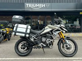 triumph tiger 900 rally pro 888 cc
