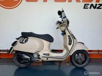 vespa gts 250 i.e. mat sahara veel extra,s strakke staat — motoren | overige merken — marktplaats