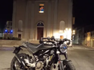 husqvarna svartpilen 125