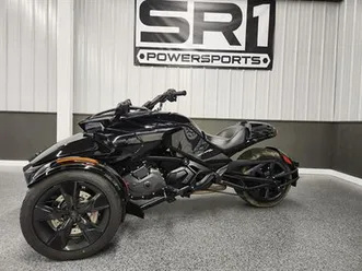 2022 can-am spyder f3-s special series