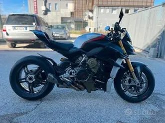 ducati streetfighter v4 sp