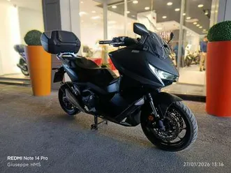 honda forza 750 urban nero