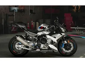 bmw m 1000 r 2025 competition