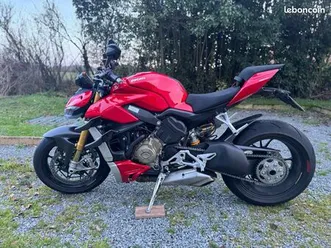 ducati streetfighter v4s 1103 cm3 roadster