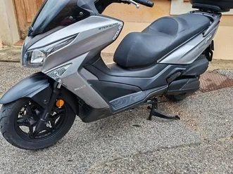vend scooter kymco 300 en tbe