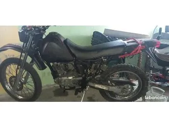 moto suzuki dr 125 cc