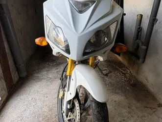 moto 125cm3 imf (honda cbr)