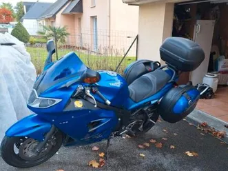 triumph 1050st sprint