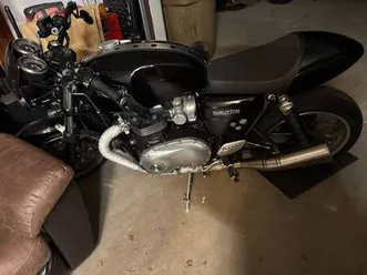 want to piss off your wife? 2017 triumph thruxton mint condition