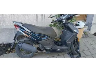 ② kymco agility 50 16+ klasse a