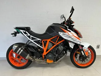 ktm 1290 super duke r 2017