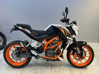 ktm 390 duke white abs (viel zubehör, kd+tüv neu)