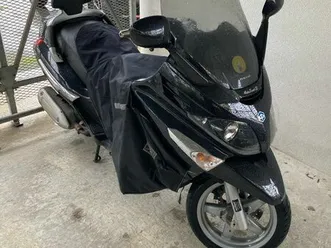 scooter piaggio xevo 125