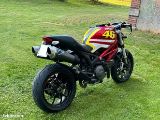 ducati monster 796 replica rossi 2011
