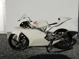 ② honda rs 125 nx4