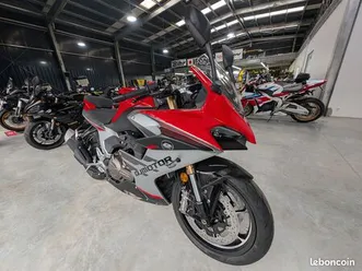 moto sportive qjmotor srk 600 rs a2 / a