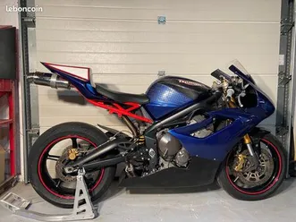 triumph daytona 675 piste