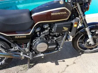 honda 700 vfs sabre 1984
