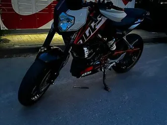 ② ktm duke 125