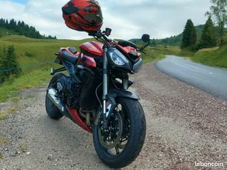vend triumph street triple 765 rs 2023