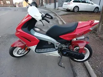 ② peugeot jet force