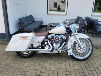 harley-davidson road king cvo 110 sceaming eagle 23