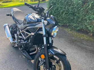 moto suzuki sv650