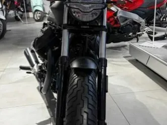 moto guzzi v9 bobber e5 nero essenziale