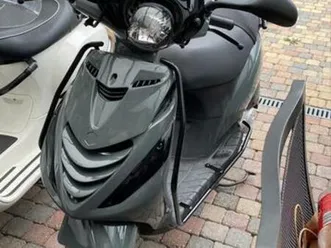 piaggio zip 50cc — scooters | yamaha — marktplaats