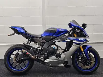 2016 yamaha yzf-r1 for sale in market harborough