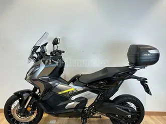 honda - x-adv