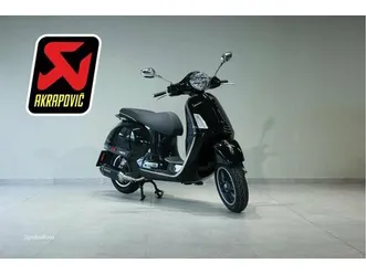 moto neuve: vespa gts 300 hpe super