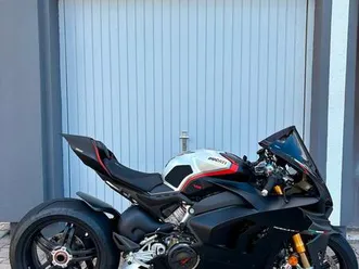 ducati-panigale-v4-sp